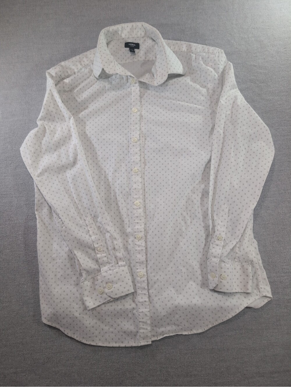 Express slim fit white patterned button front dress shirt